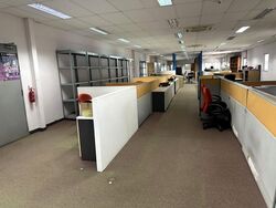 Jalan Pesawat (D22), Office #501018611